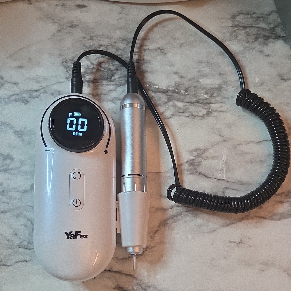 YaFex Nail Drill in White and Silver